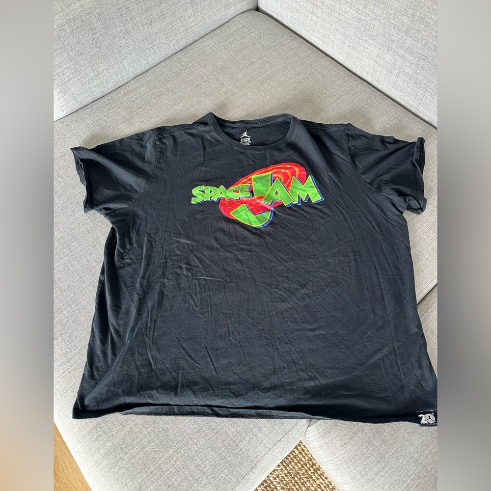 Jordan space jam 20th anniversary tee shirt